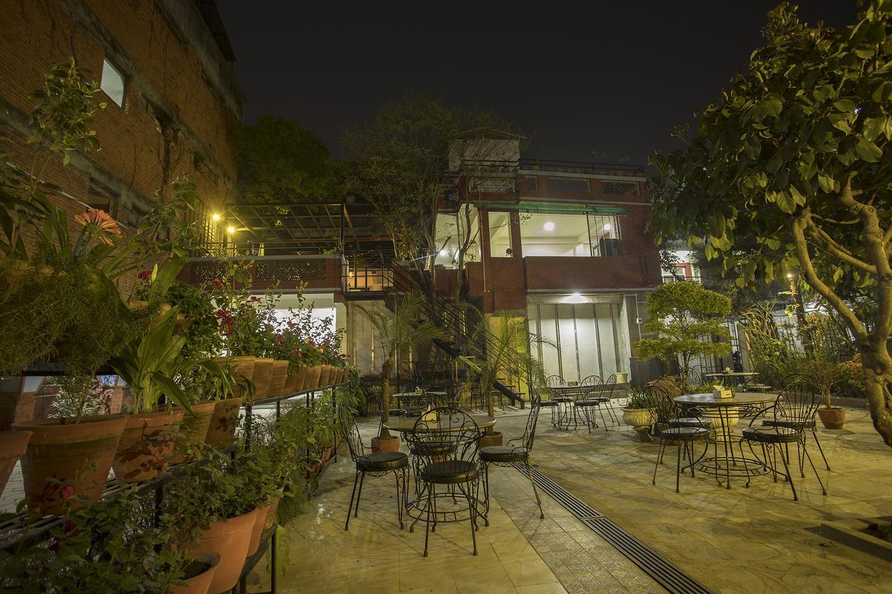 Oyo 131 Hotel Milarepa Kathmandu Exterior foto